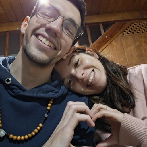 Pauli y Dani, quienes crean Prenli